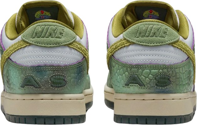 Alexis Sablone x Nike SB Dunk Low ''Caméléon'' HJ3386-300 Lookbook Alexis Sablone x Nike SB Dunk Low ''Caméléon'' HJ3386-300