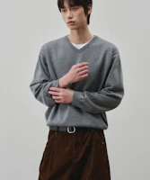 alice-cloud-touch-v-neck-cropped-knit-melange-gray-alskn-6183-mg