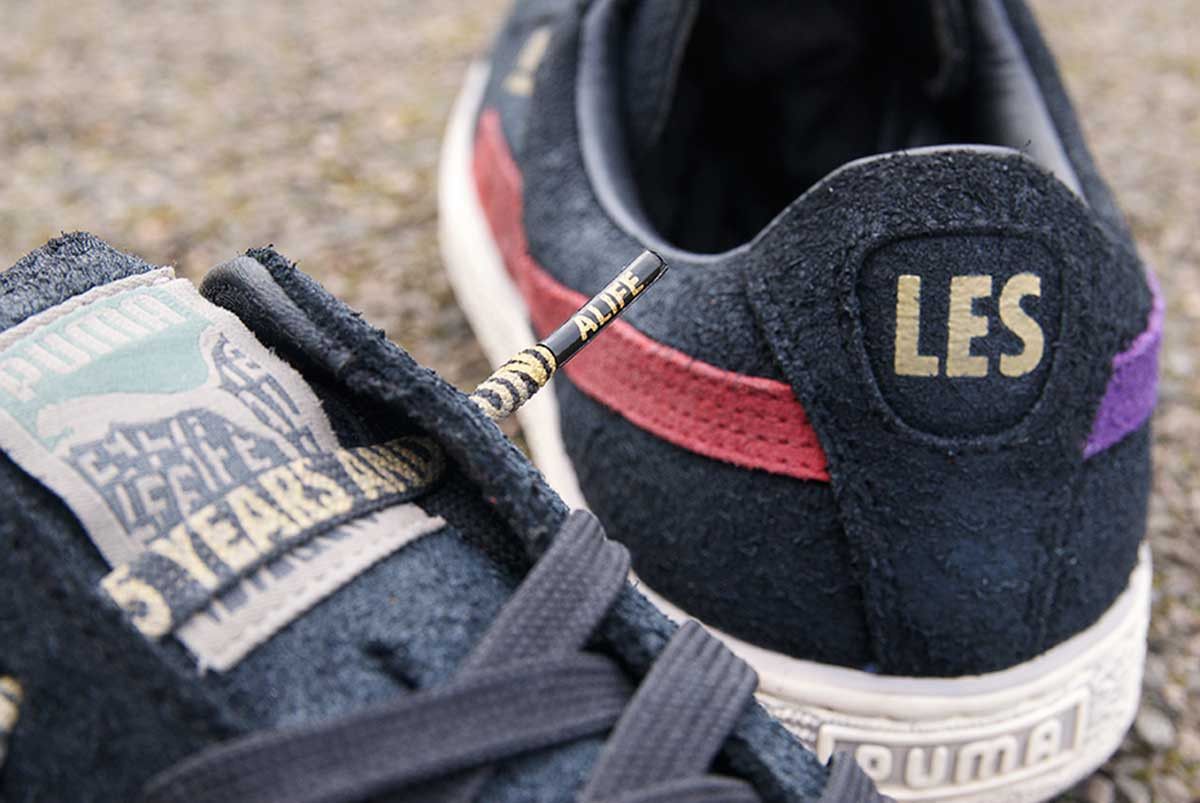 Lookbook 알리프 x 퓨마 스웨이드 '블랙 아마존' (54 characters) 358407-02