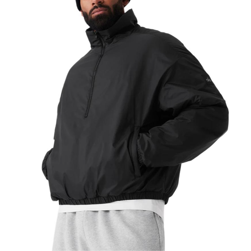 Shop Alo Yoga 男士Latitude轻便半拉链套头夹克衫. M4161R