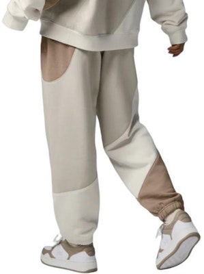 Alo Yoga 柔软针织波浪休闲裤 男女通用 U5018R Lookbook Alo Yoga 柔软针织波浪休闲裤 男女通用 U5018R