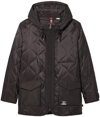 Alpha Industries 轻便连帽黑色绗缝夹克 MJQ52500C1-BLACK Buy Alpha Industries 轻便连帽黑色绗缝夹克 MJQ52500C1-BLACK