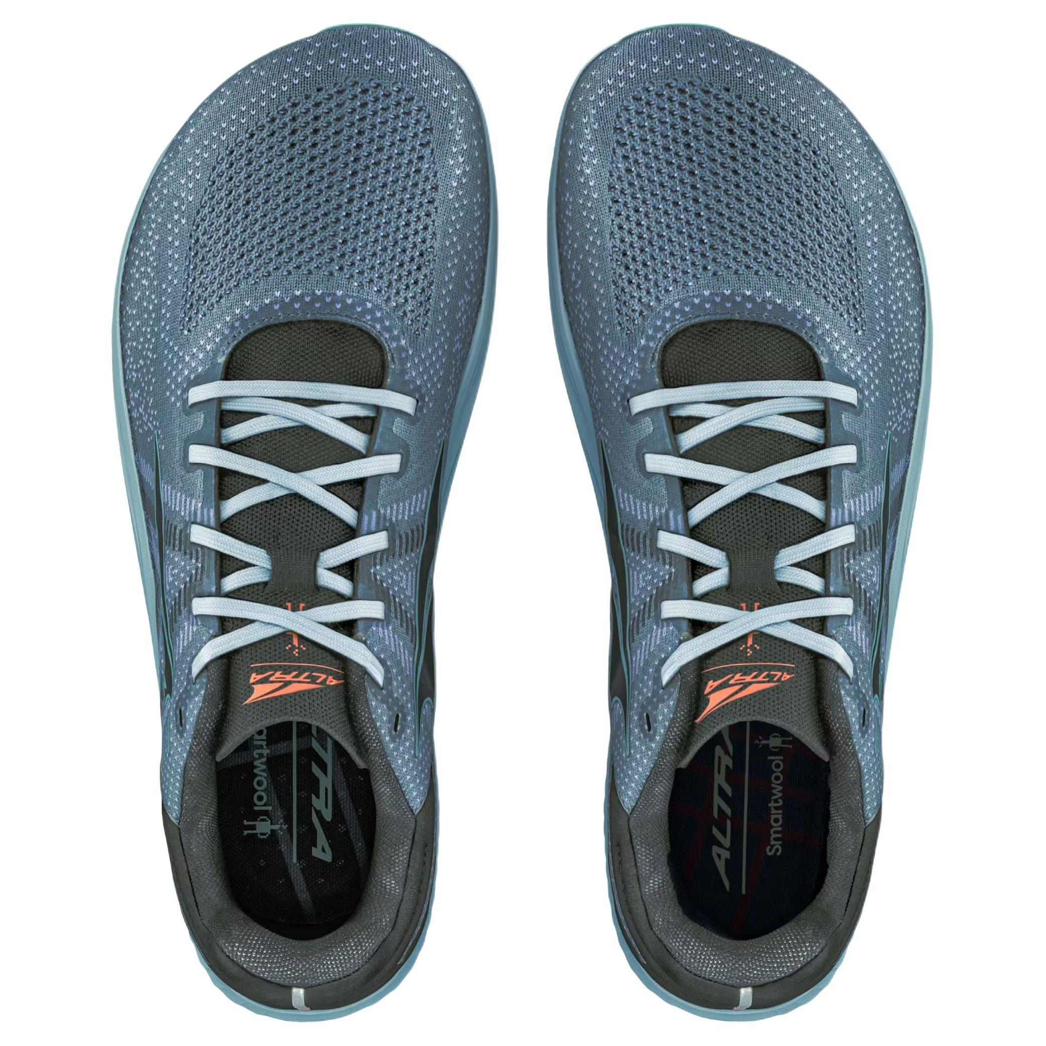 Shop Altra SCALANTE 4 灰綠低筒跑鞋 - 防滑保暖 AL0A82BY