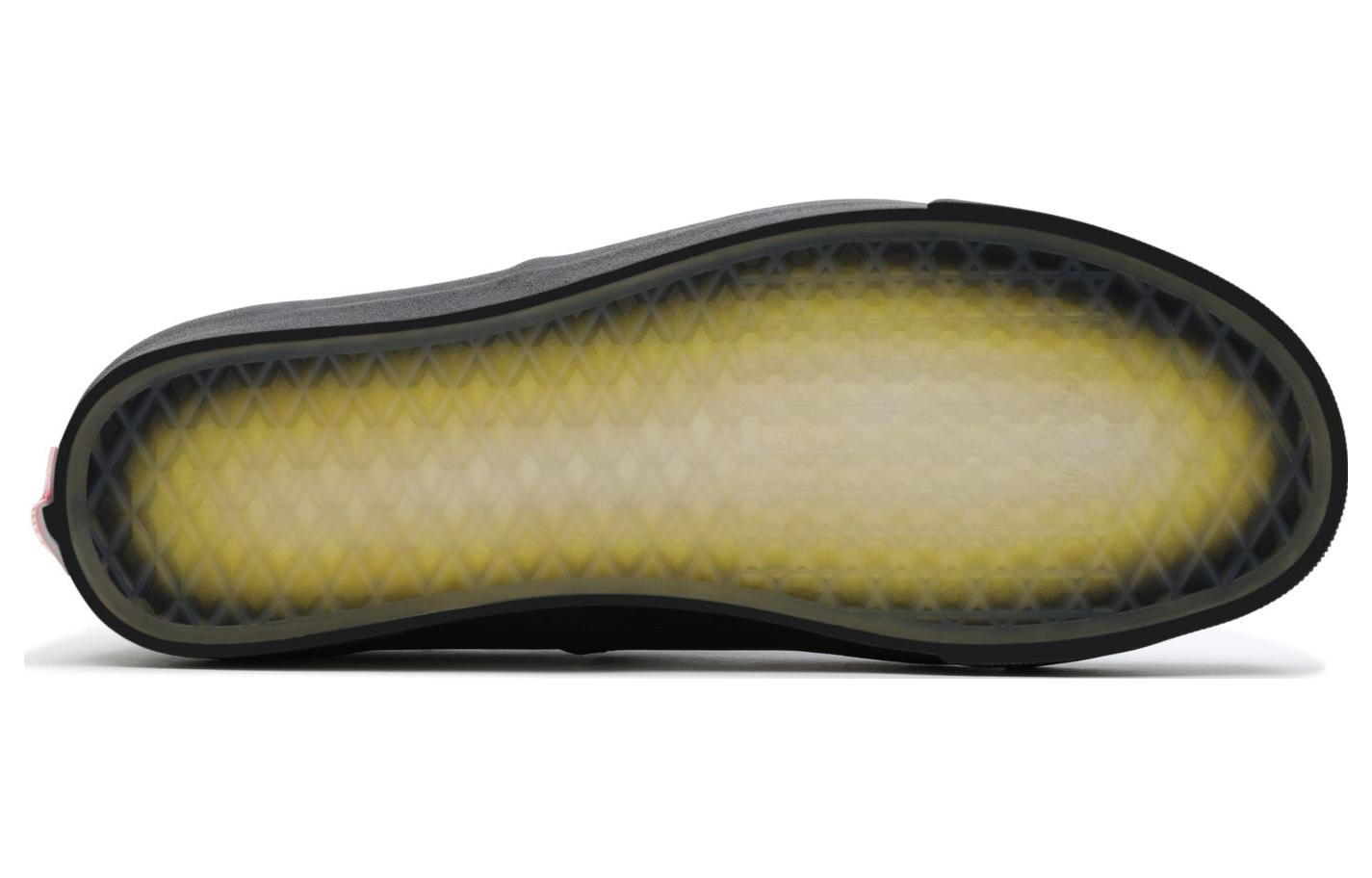 Shop アルバスケーツ x Vans オーセンティック エアブラッシュ VN0005U8BMB