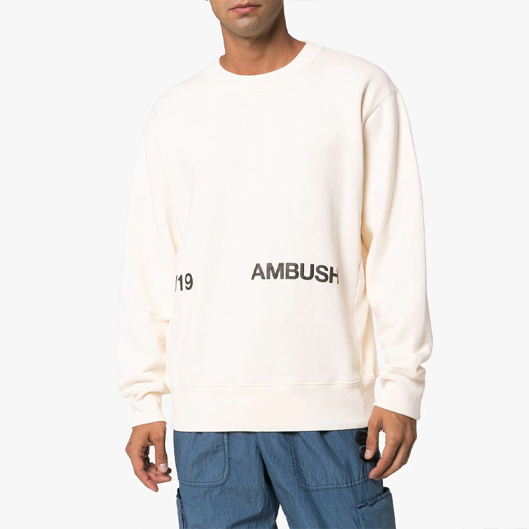 Lookbook Ambush FW19 白色字母設計經典款中性圓領長袖上衣 12111841白