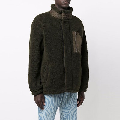 Chaqueta de Forro Polar Verde de Cuello Alto con Logo AMBUSH FW21 BMEA014F21FAB0015663 Lookbook Chaqueta de Forro Polar Verde de Cuello Alto con Logo AMBUSH FW21 BMEA014F21FAB0015663