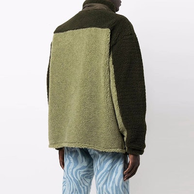 Chaqueta de Forro Polar Verde de Cuello Alto con Logo AMBUSH FW21 BMEA014F21FAB0015663 Shop Chaqueta de Forro Polar Verde de Cuello Alto con Logo AMBUSH FW21 BMEA014F21FAB0015663