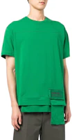 Shop AMBUSH FW22 Kaos Hijau dengan Logo Patch dan Saku Pinggang. BMAA004F22JER0015552