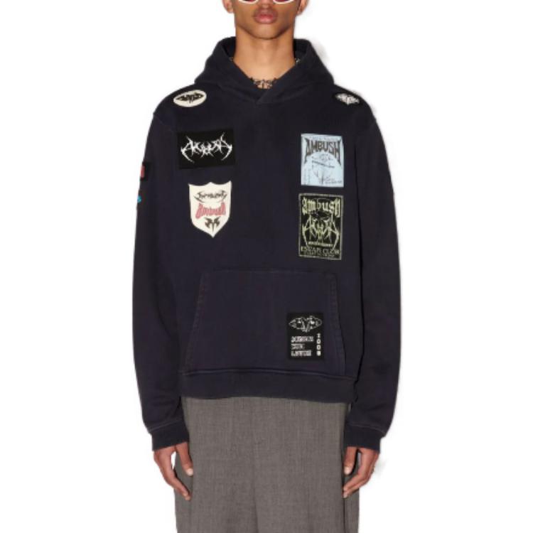 Lookbook AMBUSH FW23 藍色拼接款式男女連帽衫。 BMBB030F23FLE0014646