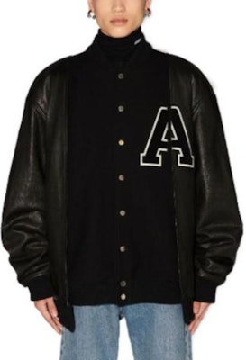 AMBUSH FW23 Unisex V-Neck Single-Breasted Baseball Jacket Black. BMJA022F23LEA0011010 Lookbook AMBUSH FW23 Unisex V-Neck Single-Breasted Baseball Jacket Black. BMJA022F23LEA0011010
