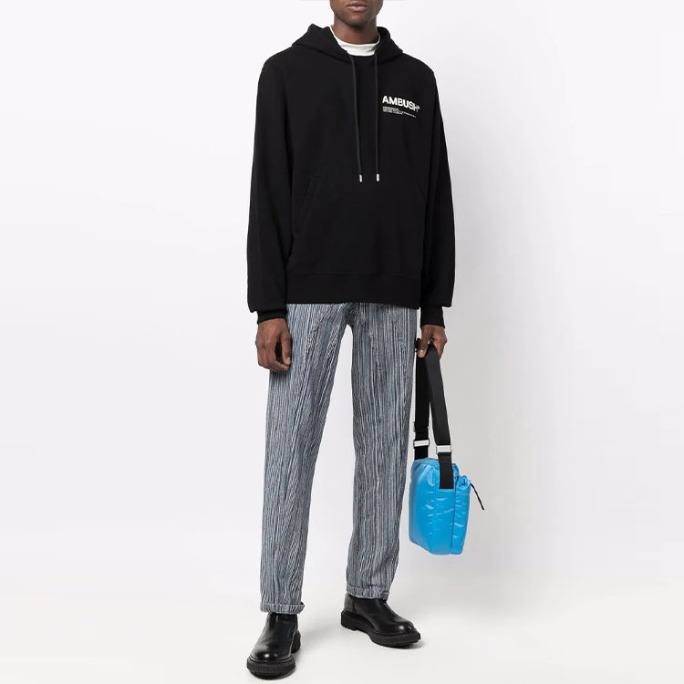 Lookbook AMBUSH Hoodie Pria Oversized Logo Print - Hitam BMBB012F21FLE0011003