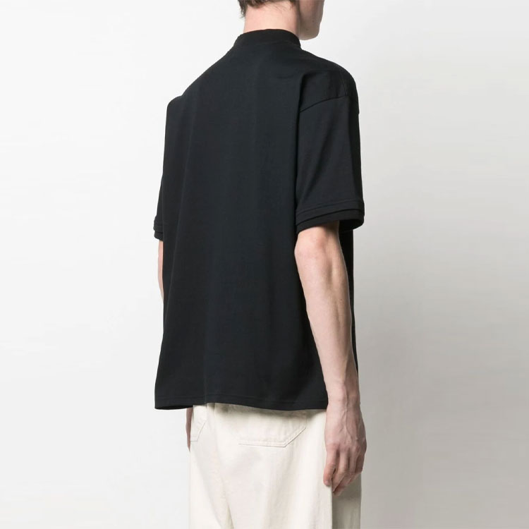 Shop AMBUSH SS21 黑色刺绣logo链条细节T恤。 BMAA010S21JER0011001