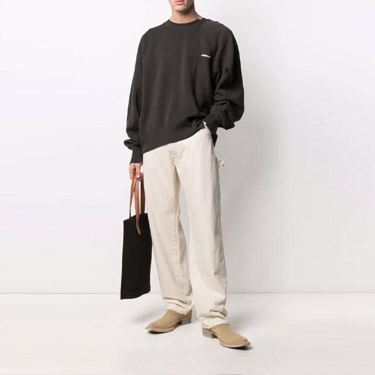 Lookbook AMBUSH SS21 Sweatshirt Patchwork Logo Bordir Hitam Pria. BMBA003S21FLE0011040