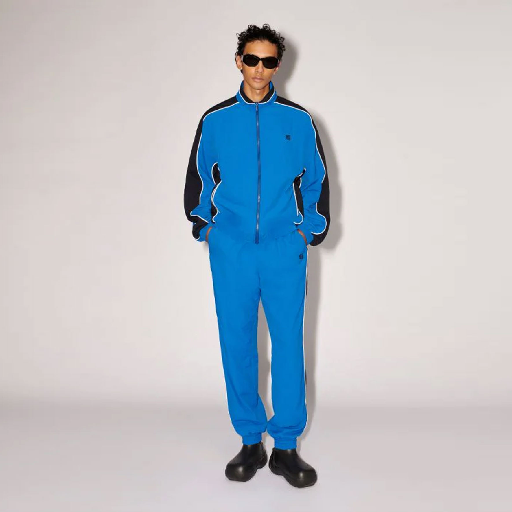 Lookbook AMBUSH SS23 Embroidered Logo Nylon Jacket Unisex - Blue/Black BMBD002S23FAB0014710