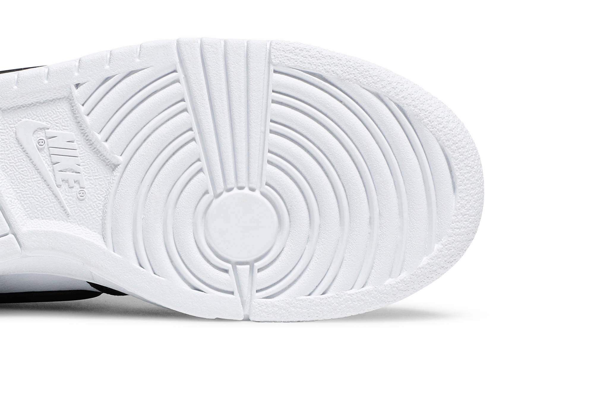 Sizing AMBUSH x Nike Dunk High ‘黑色’ [Jessi 同款] CU7544-001