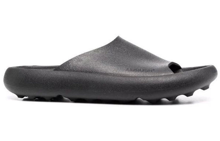 AMBUSH Nike Dunk High 'Black Embossed Logo' 圖 2