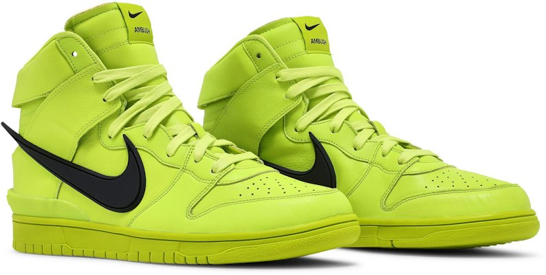 AMBUSH x Nike Dunk High ''Flash Lime'' Sneaker. CU7544-300 1