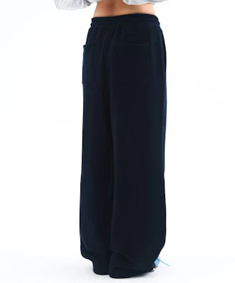 Ames Worldwide Basic Small Logo Sweatpants Navy AM2FFUPA10ANV Shop Ames Worldwide Basic Small Logo Sweatpants Navy AM2FFUPA10ANV