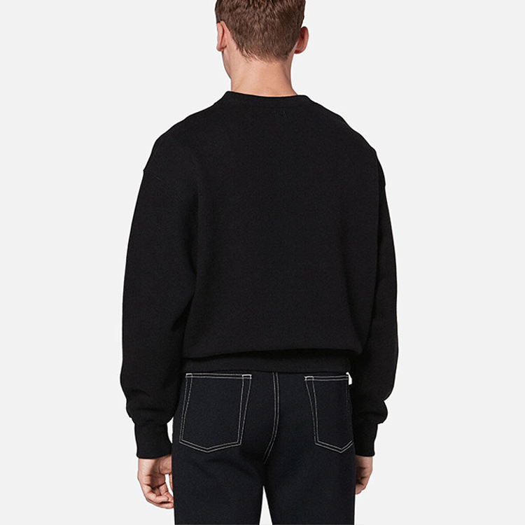 Shop AMI Paris 黑色心形刺繡標誌圓領毛衣 P20HJ040736-001