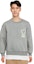 Details for 아미 파리 클래식 하트 로고 스웻셔츠 그레이 색상. A20HJ037747-055