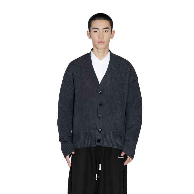 Purchase アミ パリス グレー Vネック ボタンアップ ルーズ カーディガン セーター UKC110KN0028-055