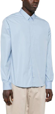AMI PARIS Camisa Azul Claro Manga Larga con Logo Bordado. USH150CO0063-484 Purchase AMI PARIS Camisa Azul Claro Manga Larga con Logo Bordado. USH150CO0063-484