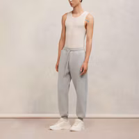 Purchase AMI Paris 珍珠灰色鬆緊腰休閒束口長褲. UTR207740-088