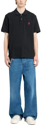 AMI Paris Baju Polo Lengan Pendek Cetak Hati Warna Solid. BFUPL001760-001 Shop AMI Paris Baju Polo Lengan Pendek Cetak Hati Warna Solid. BFUPL001760-001