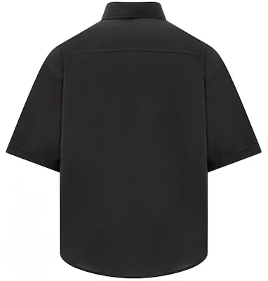 아미파리스 블랙 반팔 셔츠 자수 로고 클래식 칼라 HSH240CO0062-001 Lookbook 아미파리스 블랙 반팔 셔츠 자수 로고 클래식 칼라 HSH240CO0062-001