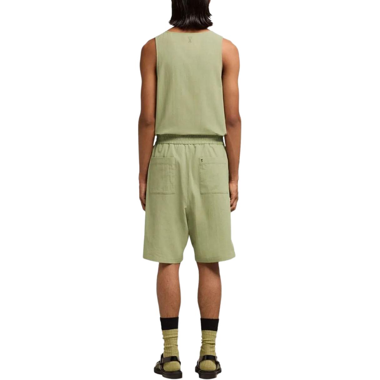 Shop Ami Paris Hijau Seluar Pendek Kasual Pinggang Elastik Potongan Lurus Santai. HSO306CO0062-317