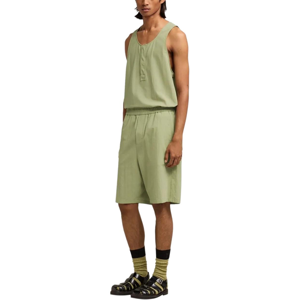 Purchase Ami Paris Hijau Seluar Pendek Kasual Pinggang Elastik Potongan Lurus Santai. HSO306CO0062-317