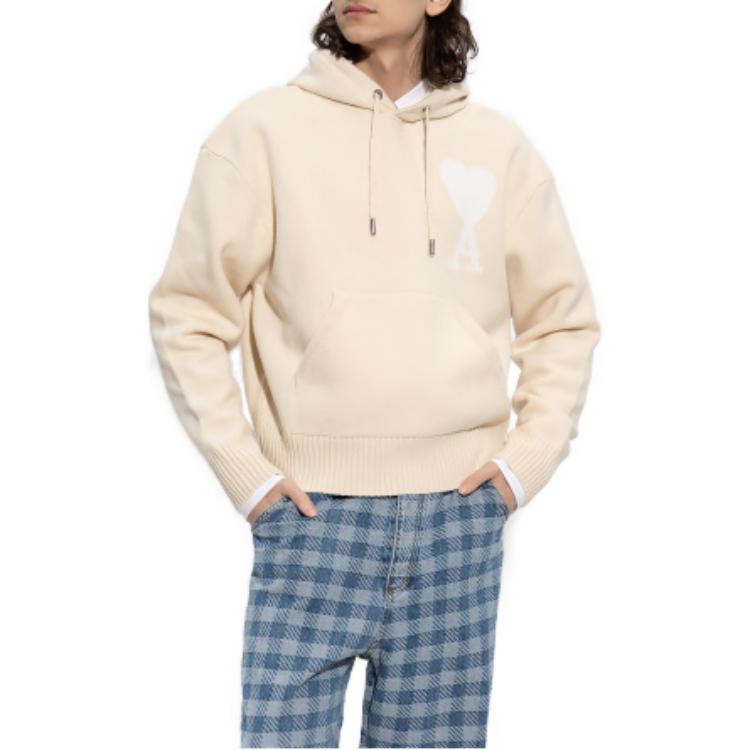 Lookbook Ami Paris AMIPARIS 心形標誌寬鬆連帽衫衛衣 米白色。 UKS802-KN0018-715
