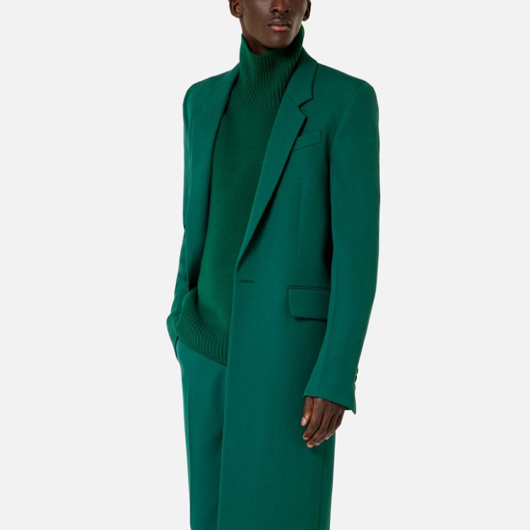 Purchase Ami Paris Logo Knit Turtleneck Sweater Hijau Gelap Wool FW21. H21K213-018300