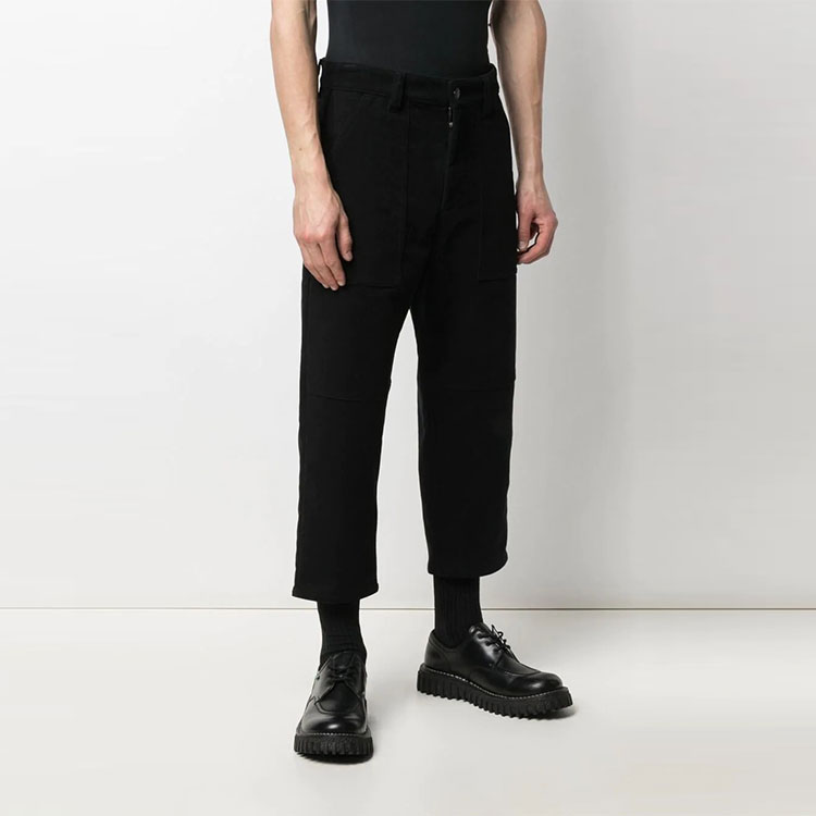 Purchase Ami Paris AMIPARIS FW21 Seluar Kasual Potongan Lurus Buku Lali Warna Solid. H21HT612247