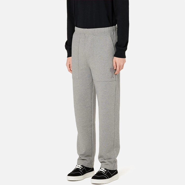 Purchase Ami Paris AMIPARIS FW21 心形Logo刺繡休閒褲 男款 淺灰 A21HJ308747-055