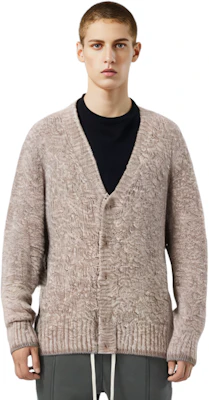 아미파리 FW22 베이지 브이넥 버튼업 니트 가디건 스웨터. HKC153028-250 Details for 아미파리 FW22 베이지 브이넥 버튼업 니트 가디건 스웨터. HKC153028-250