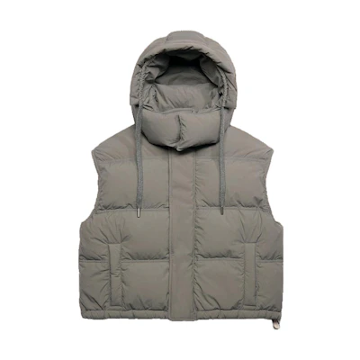 Ami Paris AMIPARIS FW23 Unisex Lightweight Down Jacket Vest in Gray. UJK702PA0009-087