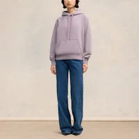 Purchase Ami Paris AMIPARIS FW24 紫色寬鬆連帽衫搭配插肩袖。 USW240JE0091-04