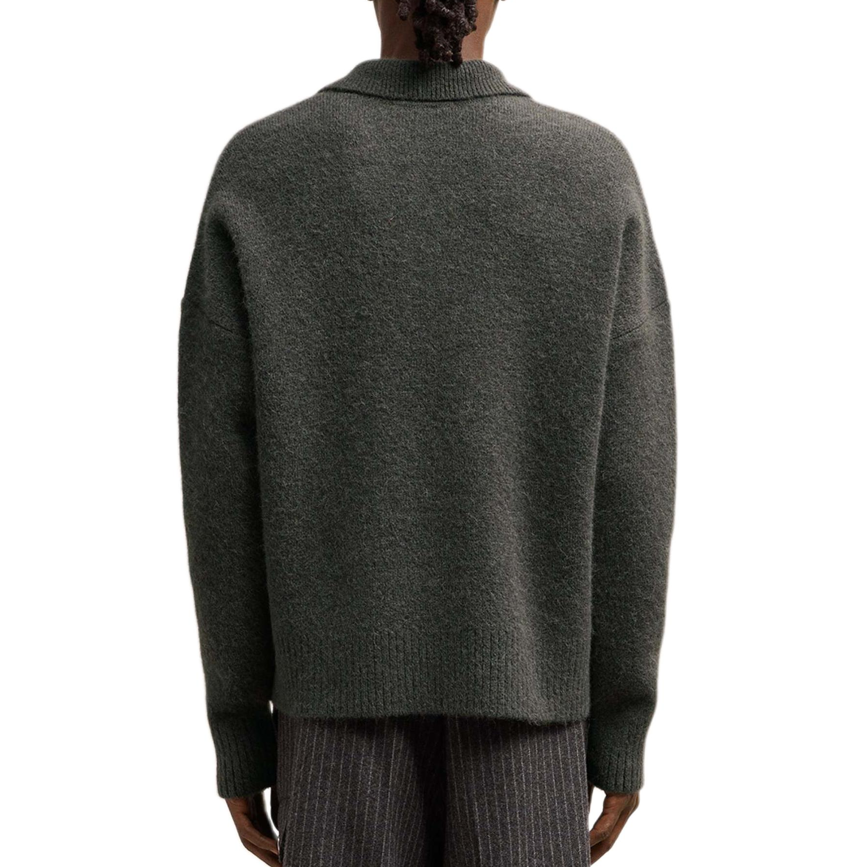 Sizing Ami Paris AMIPARIS FW24 心型設計針織Polo雲彩毛衣 中性款 深灰色. UPL325KN0032-061