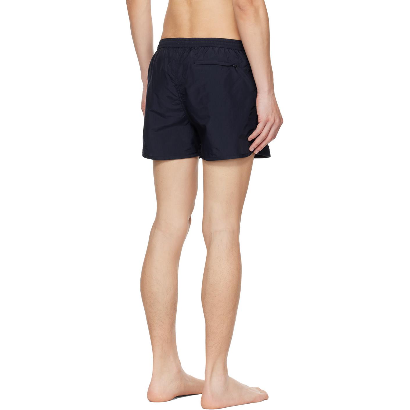 Purchase Ami Paris AMIPARIS Shorts de Natación Azul Marino con Diseño de Corazón Bordado. HBW001PA000400241