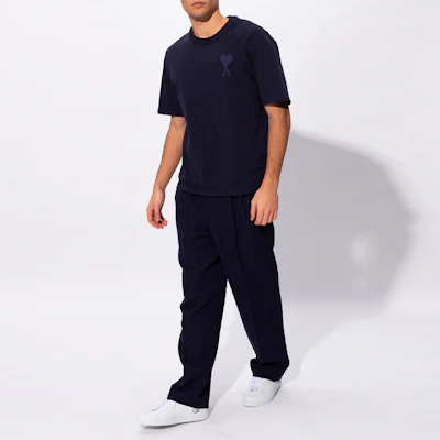 Ami Paris AMIPARIS Navy Tonal Ami De Coeur Heart Embroidered Unisex Loose T-shirt E21HJ128726-410 Lookbook Ami Paris AMIPARIS Navy Tonal Ami De Coeur Heart Embroidered Unisex Loose T-shirt E21HJ128726-410