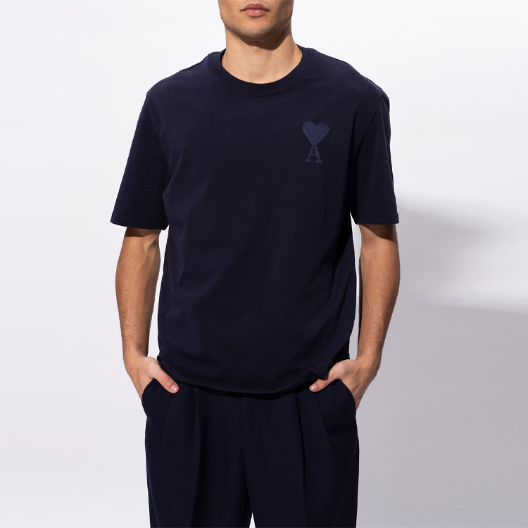 Purchase Ami Paris AMIPARIS T-shirt Longgar Unisex Navy Tonal Ami De Coeur Bordir Hati. E21HJ128726-410
