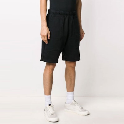 아미 파리 SS21 블랙 로고 하트 자수 반바지. E21HJ328747-001 Purchase 아미 파리 SS21 블랙 로고 하트 자수 반바지. E21HJ328747-001