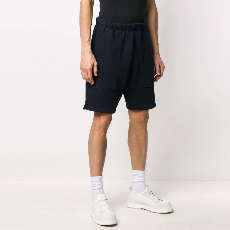 Purchase Ami Paris AMIPARIS SS21 Shorts Azul Marino con Logo de Corazón Bordado E21HJ328747-410