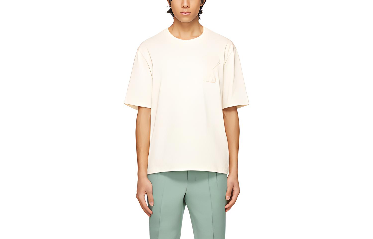 Ami Paris AMIPARIS SS21 Heart Embroidered Logo Unisex Short Sleeve T-Shirt. SPEE21HJ137726-150