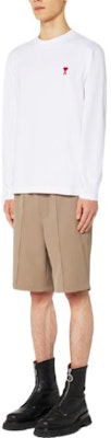 Ami Paris AMIPARIS SS22 白色爱心标志长袖男女同款T恤。 UTS200-701100 Shop Ami Paris AMIPARIS SS22 白色爱心标志长袖男女同款T恤。 UTS200-701100