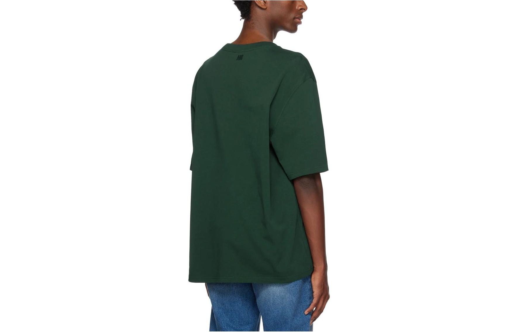 Lookbook Ami Paris SS23 Baju Crewneck Logo Hati Cetakan Hijau Gelap. UTS002726-306