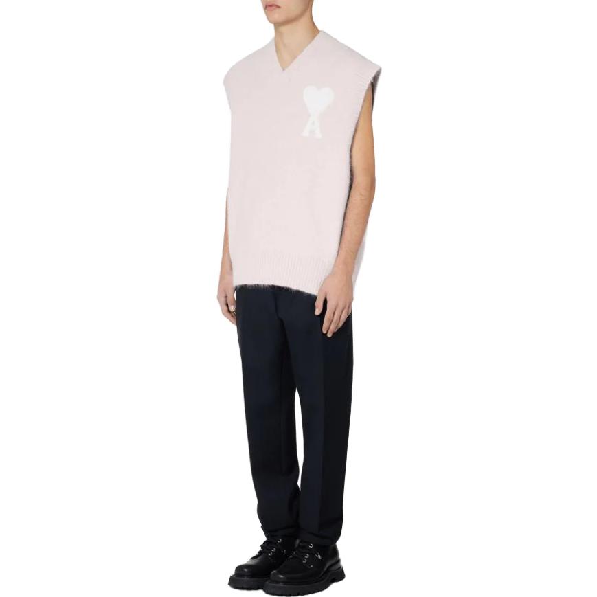 Lookbook Ami Paris AMIPARIS 2023春夏粉色心形印花V领无袖马甲 男女同款 SPEUKS805062-655