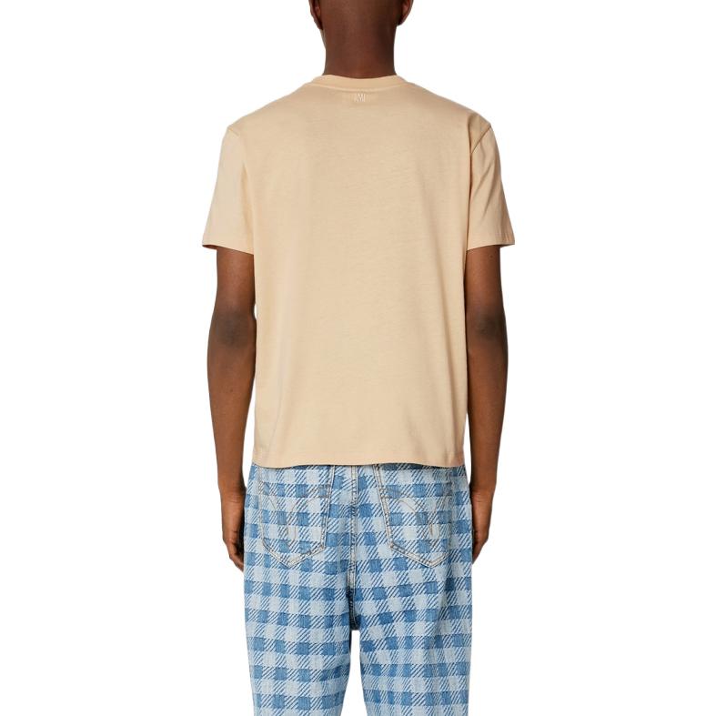 Purchase AMI Paris AMIPARIS SS23 Baju-T Unisex Vanilla dengan Sulaman Logo. UTS001724-709