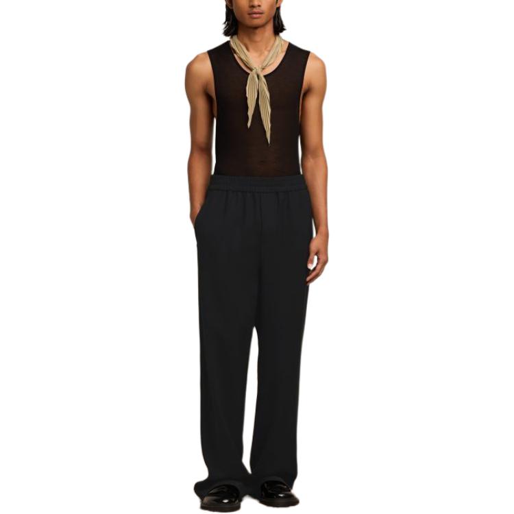 Lookbook 아미파리 AMIPARIS SS24 블랙 릴랙스 스트레이트 핏 팬츠 메탈 하트 디자인 AHTR211VI0007-001